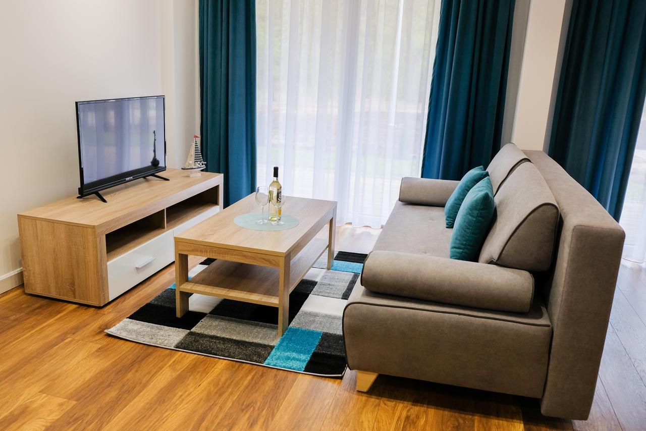 Apartment & Room Marina Borki - Apartamenty Zefir أوغستوف المظهر الخارجي الصورة